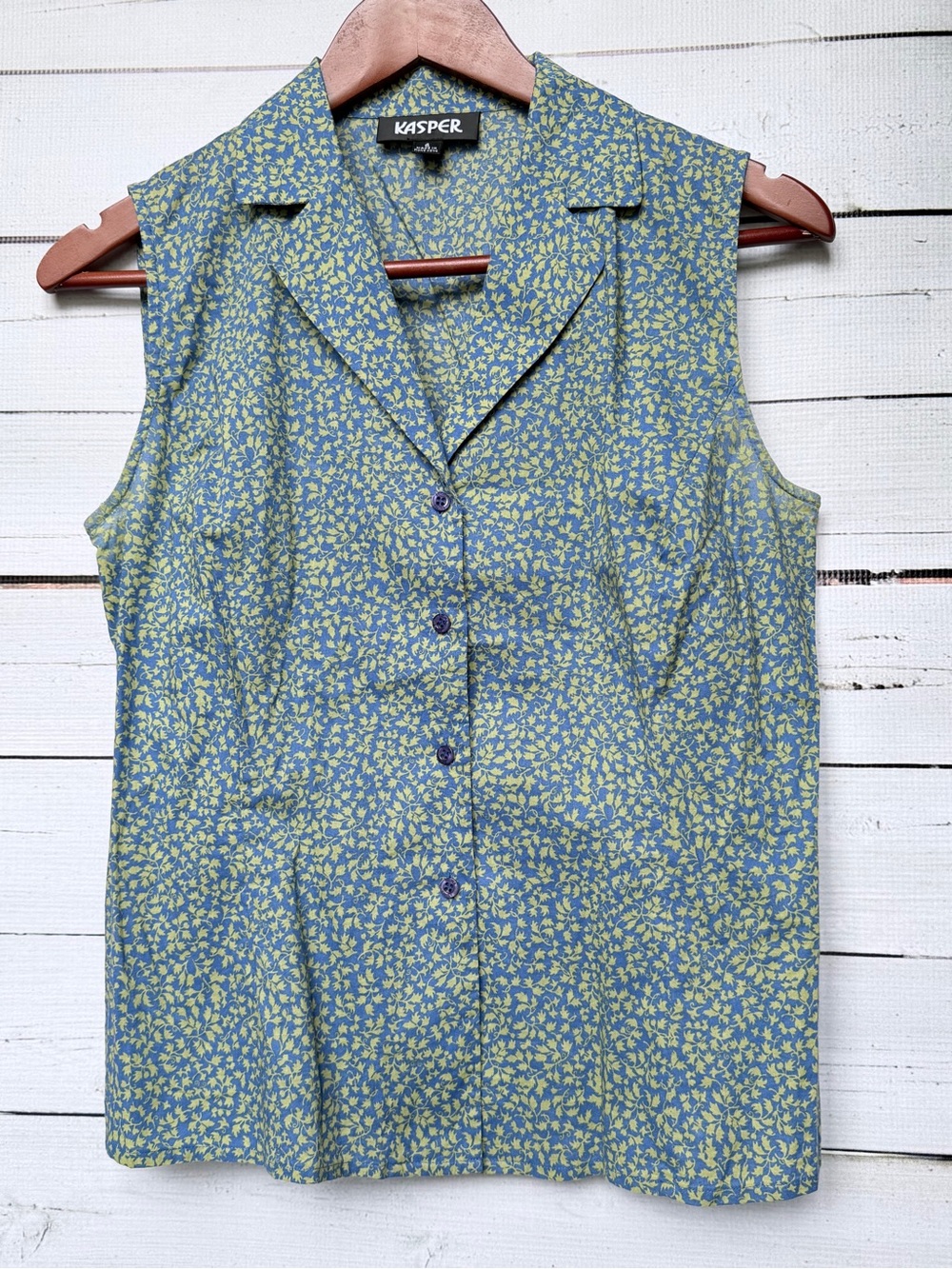 Kasper Sleeveless Collared Button-Front Top in Blue and Yellow Floral